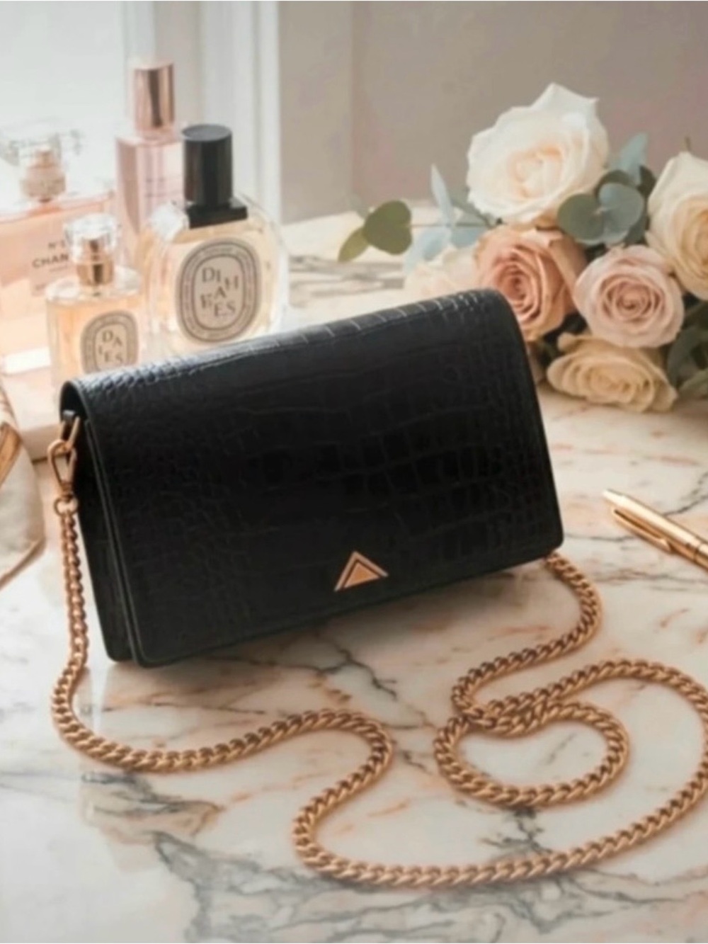 Aldo Black Croc-Embossed Crossbody with Gold Chain Strap